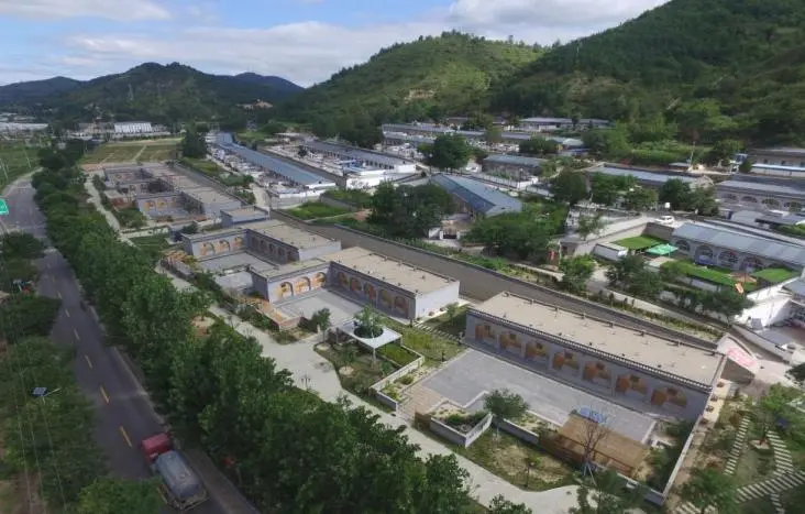 南泥灣勞模工匠學(xué)院.png